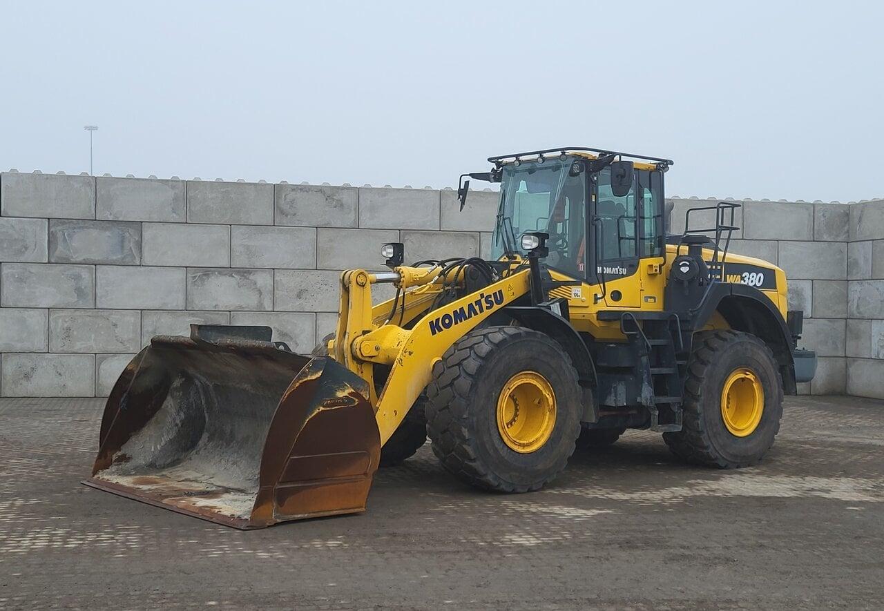 2020 Komatsu WA380-8E0